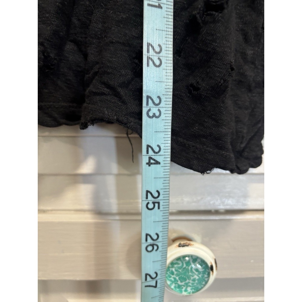 Forever 21 Black Boxy Distressed T-shirt Size 2X Short Sleeve Womens Soft Casual - Picture 3 of 5